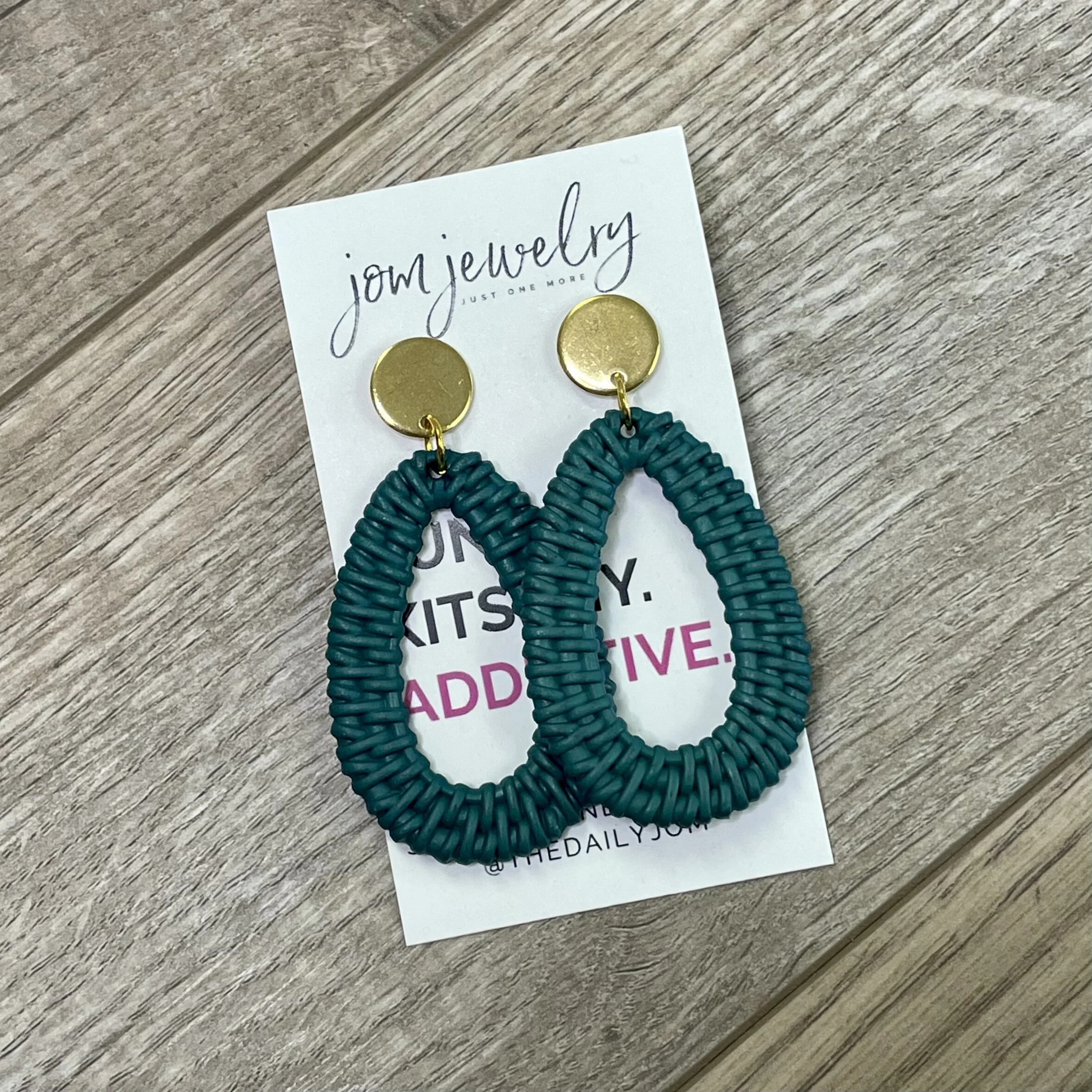 1E7DE2B0-ADE5-468E-8D7B-AE5D13FD9CF7