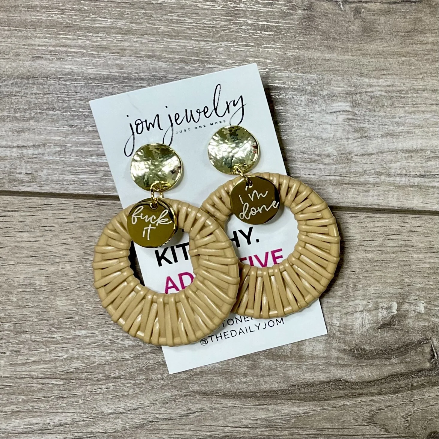 0AB4C182-5A06-4788-8A81-646609DB0E89