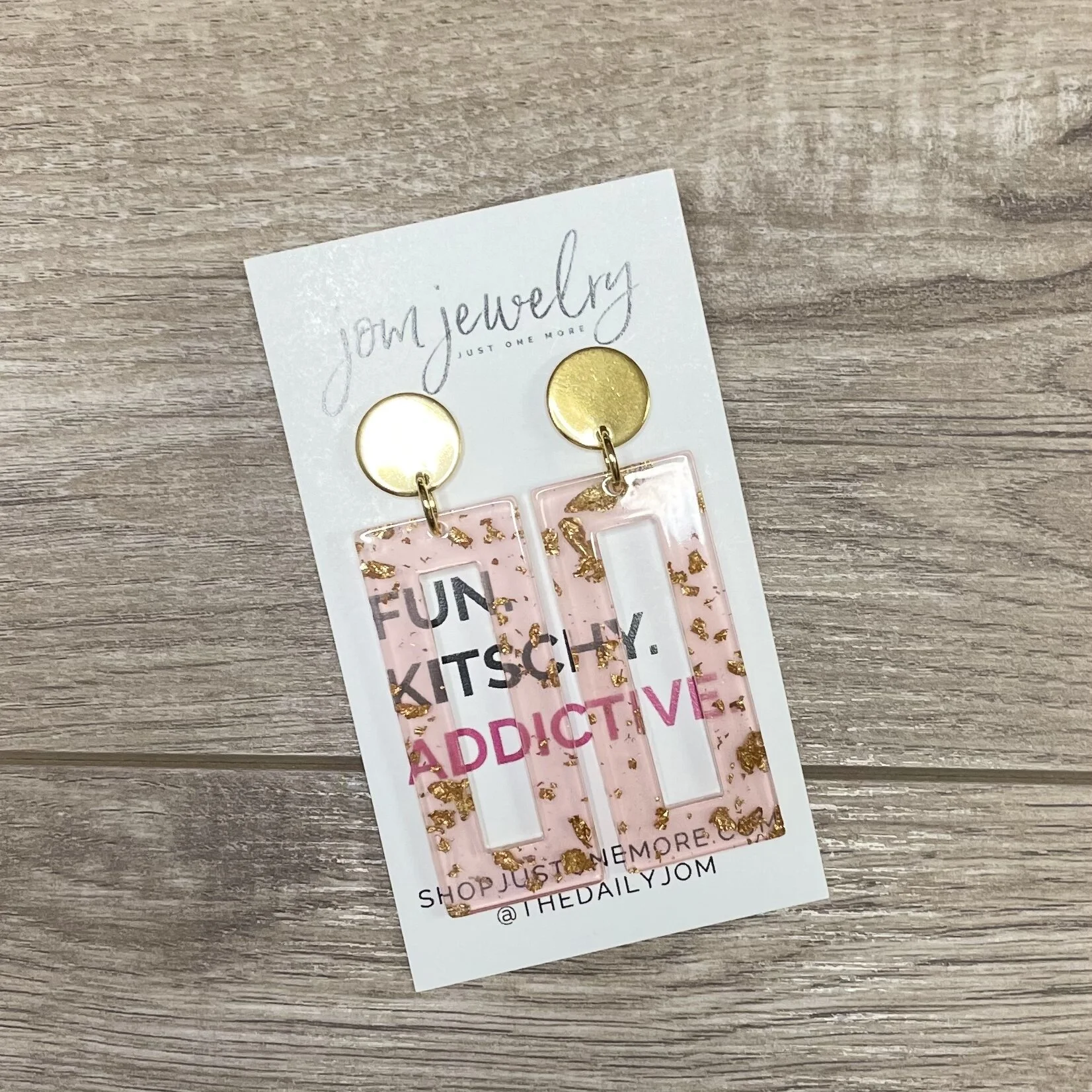 07DD0AF2-F053-4062-9FF1-B103F61D195D