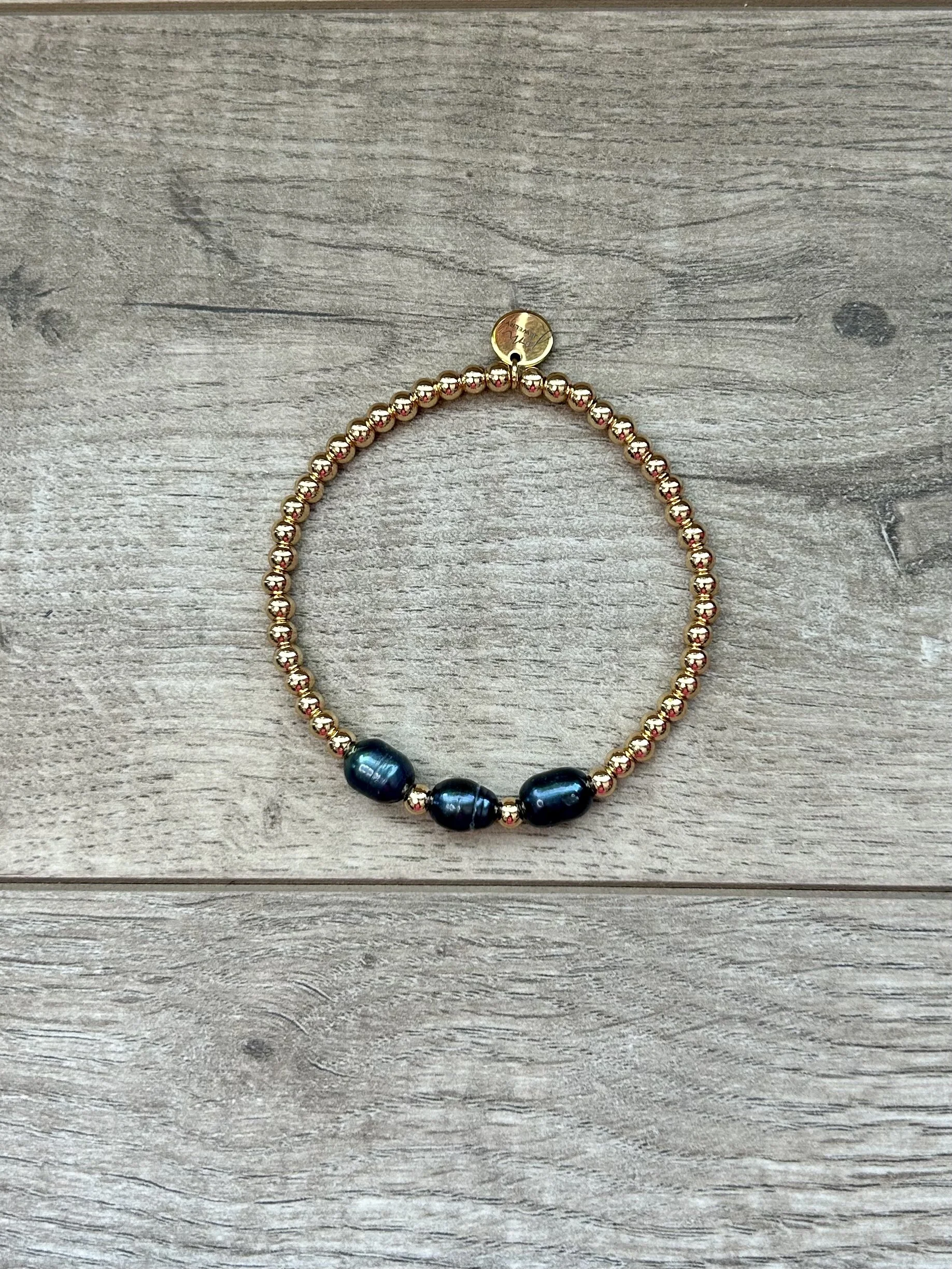 C32E31E4-23D9-48C3-8164-60C55EF95D6F