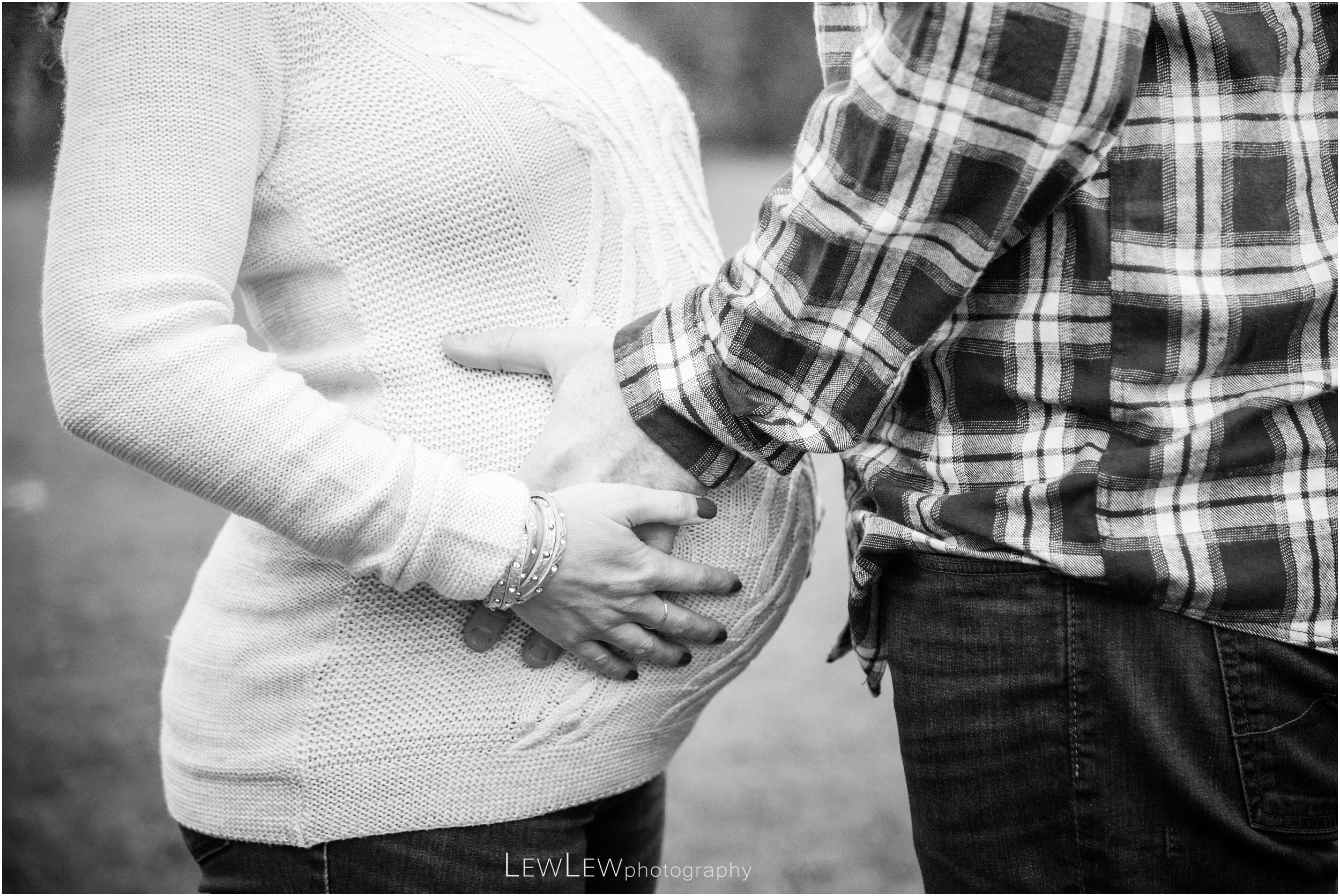 LewLew_photography_T+C_Maternity_2017_0016.jpg