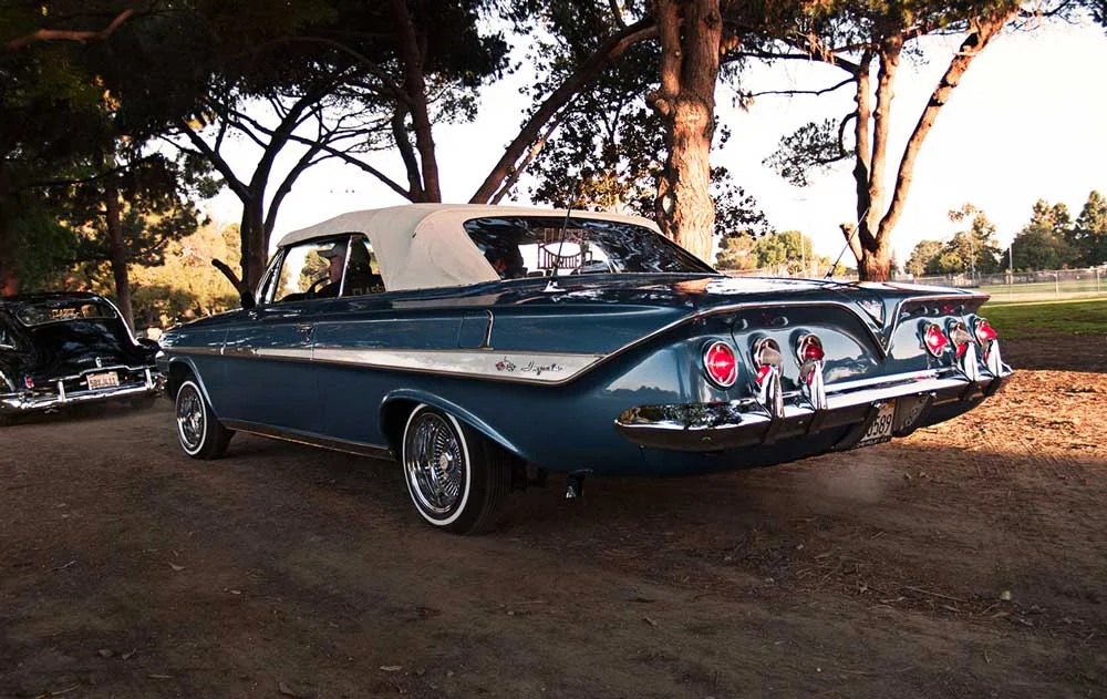 Classic_Lowriders_impala.jpg