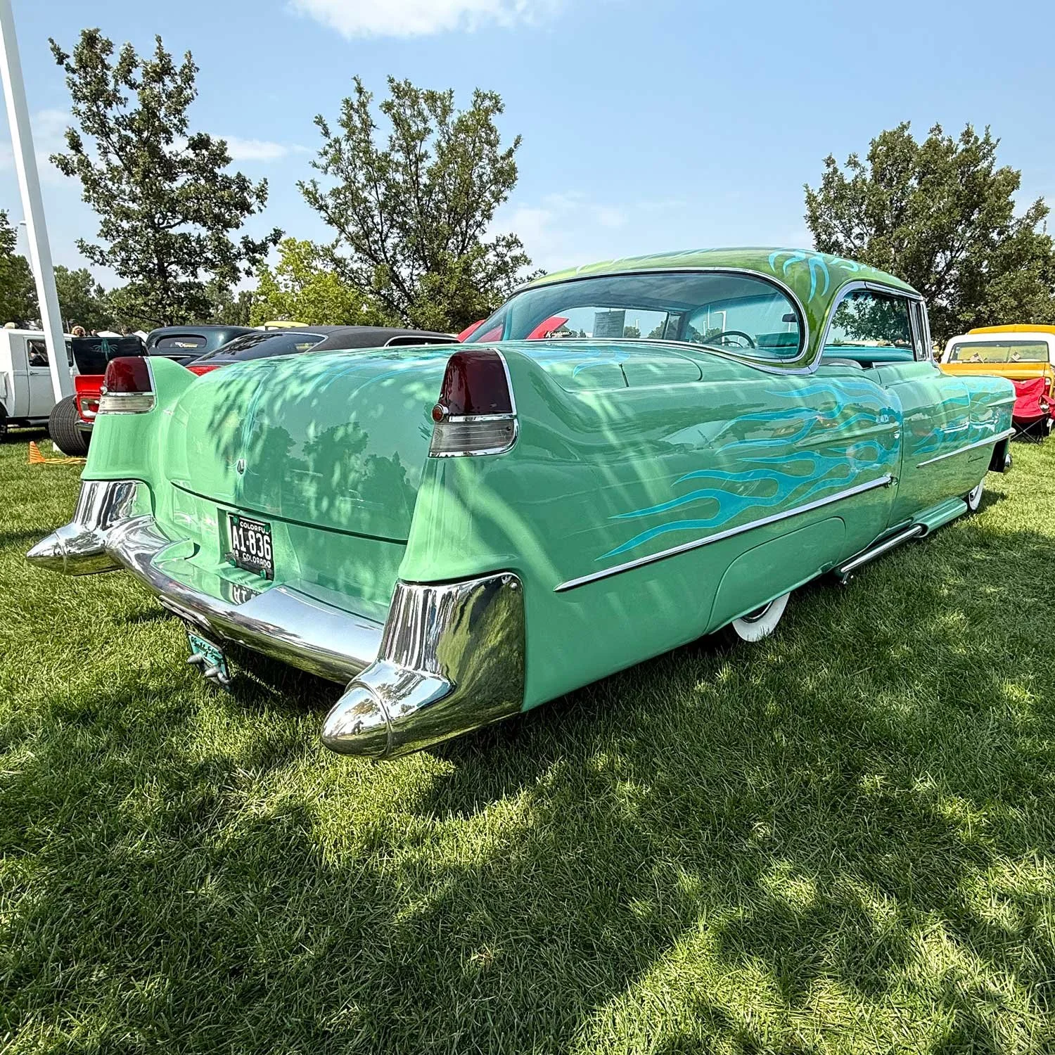 flammed_custom_caddy_rear.jpg