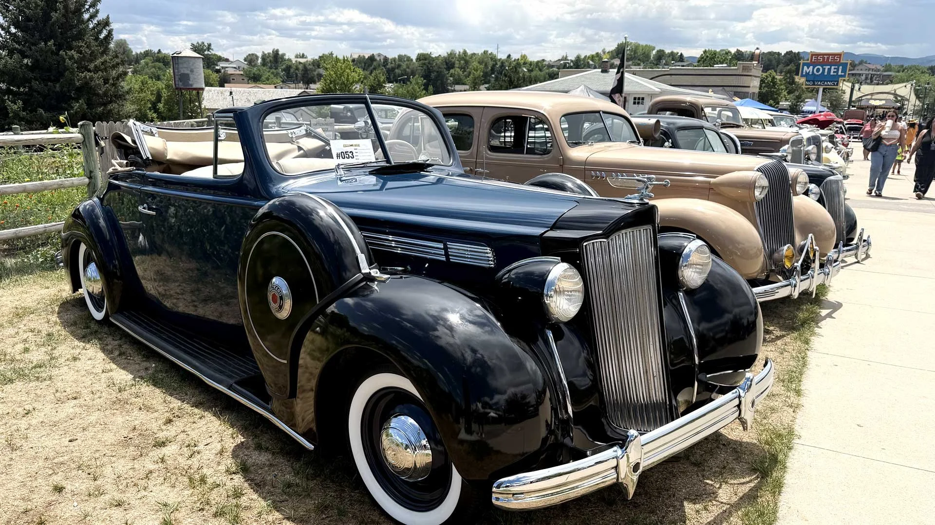 1936 Packard Bombs On The Rockies