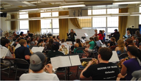 Gill Conducting 2.jpg