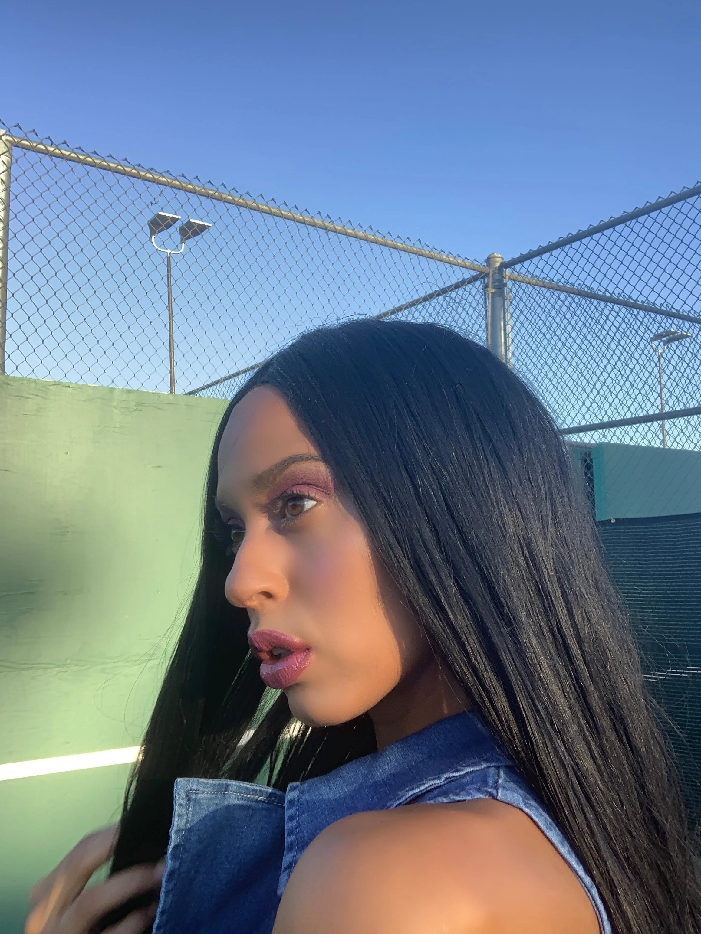 Facetune_14-09-2019-05-05-21.jpg