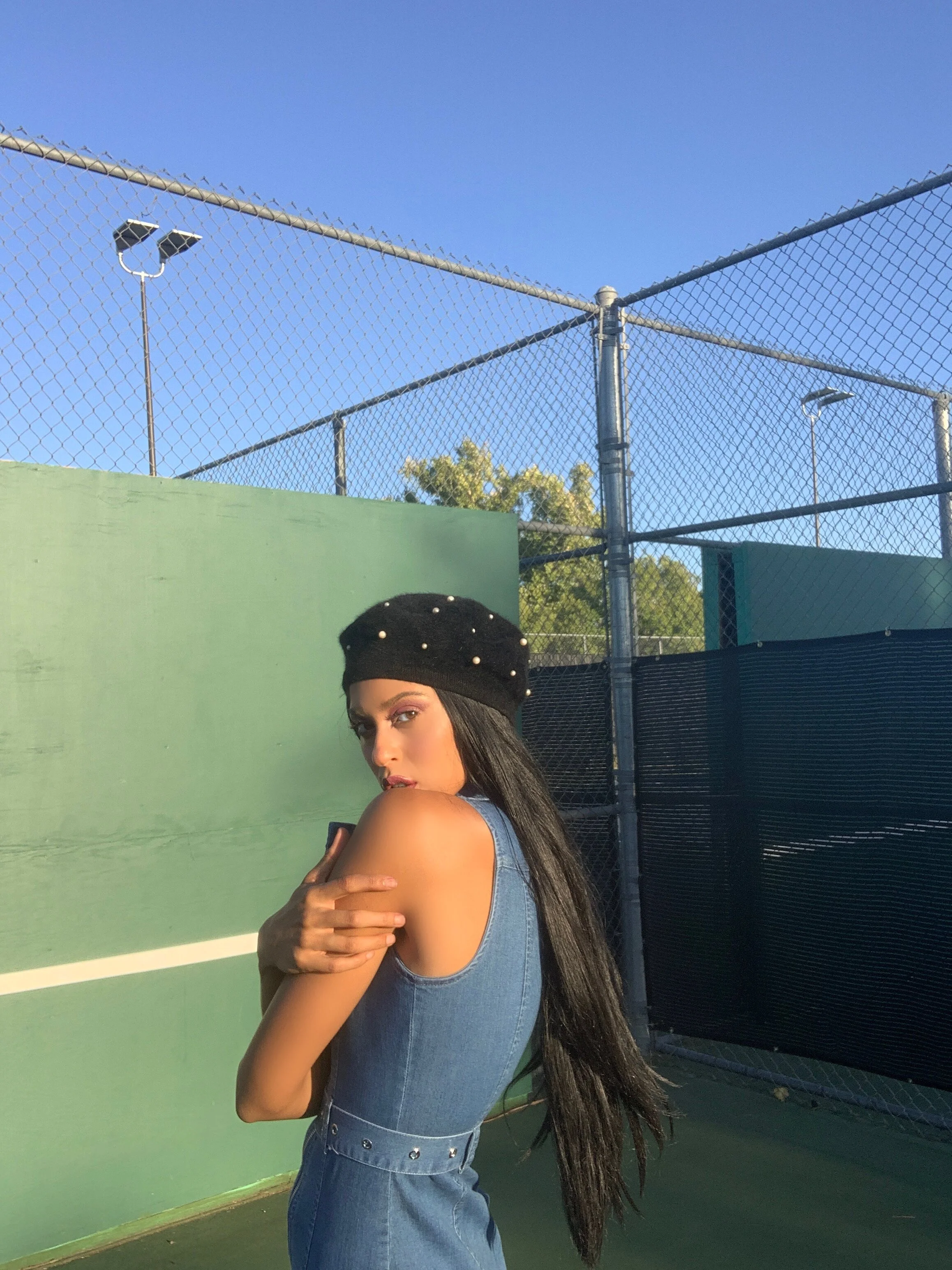Facetune_13-09-2019-18-01-12.jpg