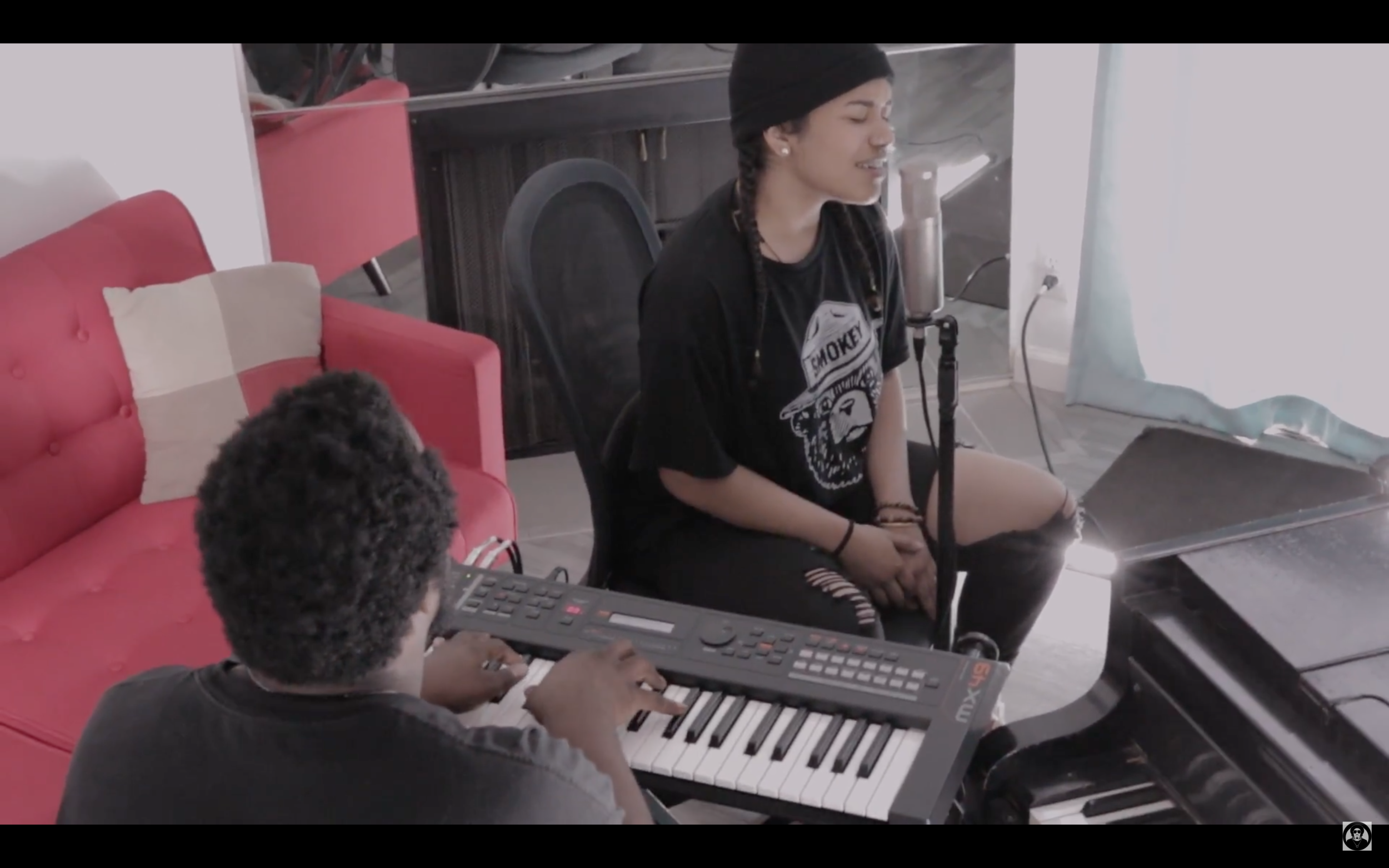 Skye Louise Appears in Nathaniel W James' #LivingRoomSessions