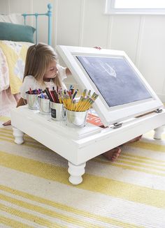 Crypton Stroage & Chalkboard