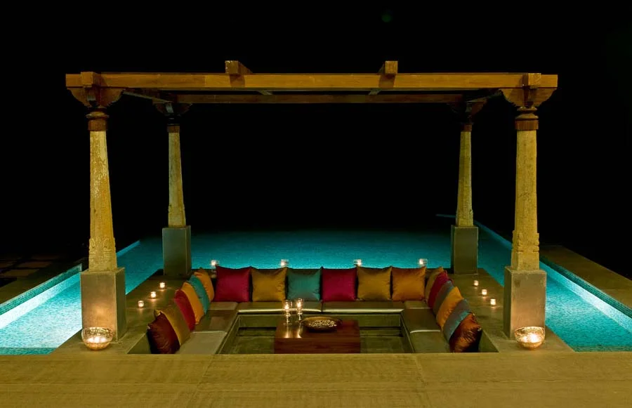 06-Lower Deck-Sunken Seating.jpg