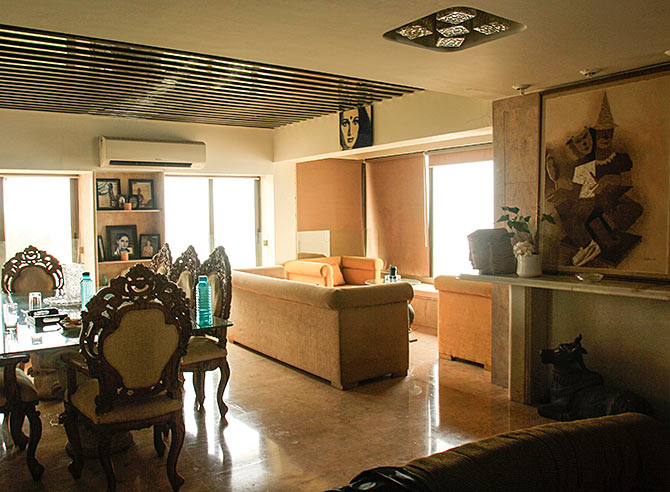 Shakti Kapoors Home Interiors (3).jpg