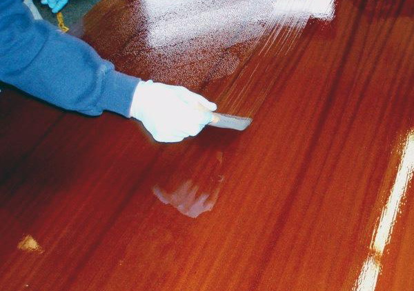 What's the best type of varnish for your wooden project?