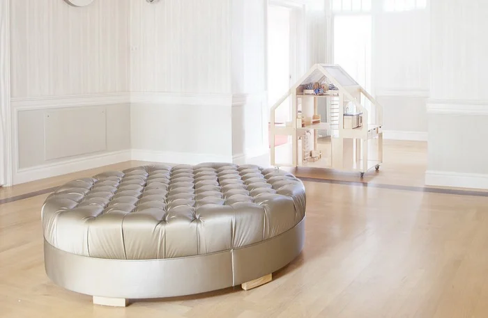 ottomans-best-addition-for-your-home-funiture-hipcouch (17).jpg