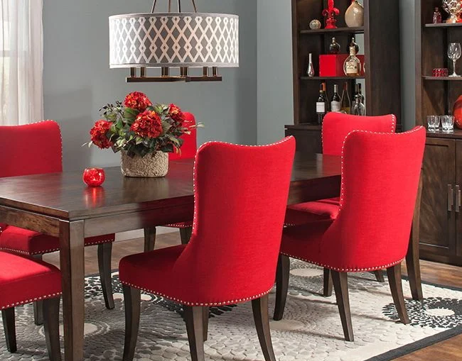using red for your dining areas.jpg