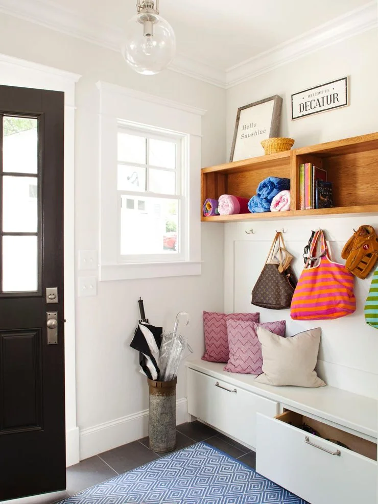 7 Ways To Create An Entryway When Your Home Doesn't Have One