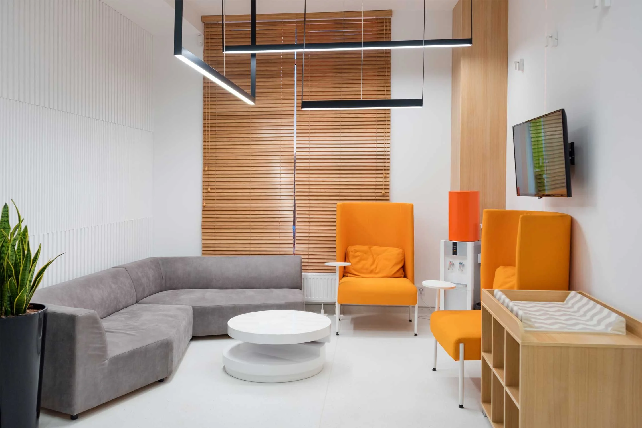 5 Professional Interior Design Ideas for the NewAge Medical Clinic
