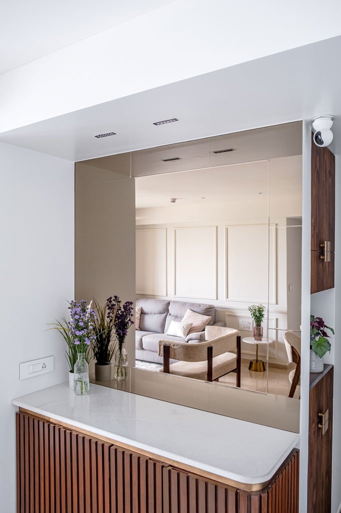 Wall Mirror Designs: Elevate Your Home Decor