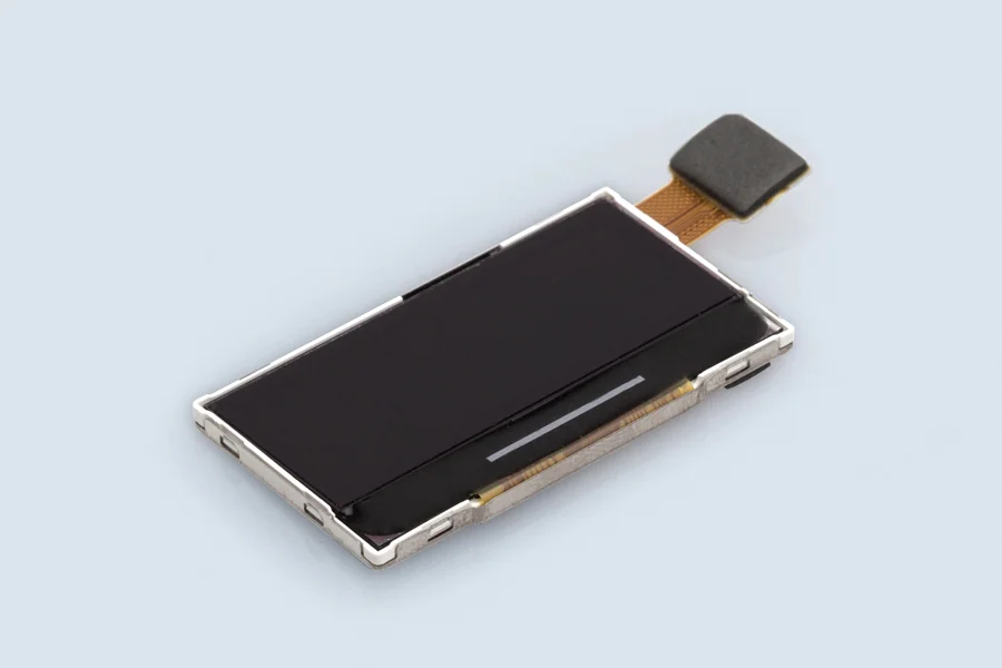 In a metal casing assembled TFT graphic display