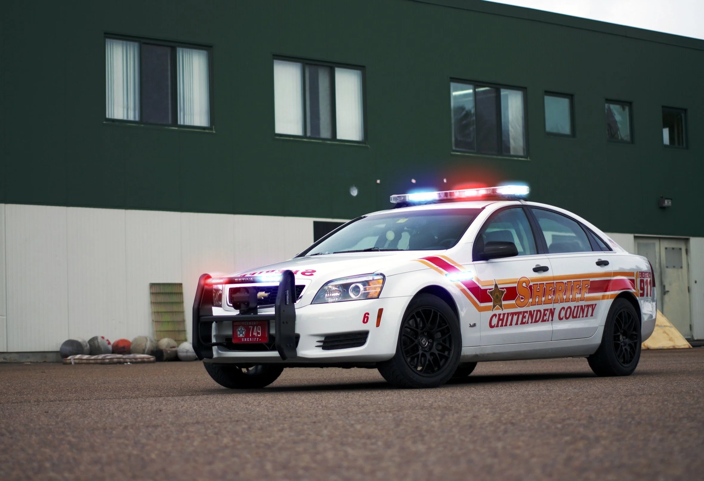 police vehicle image