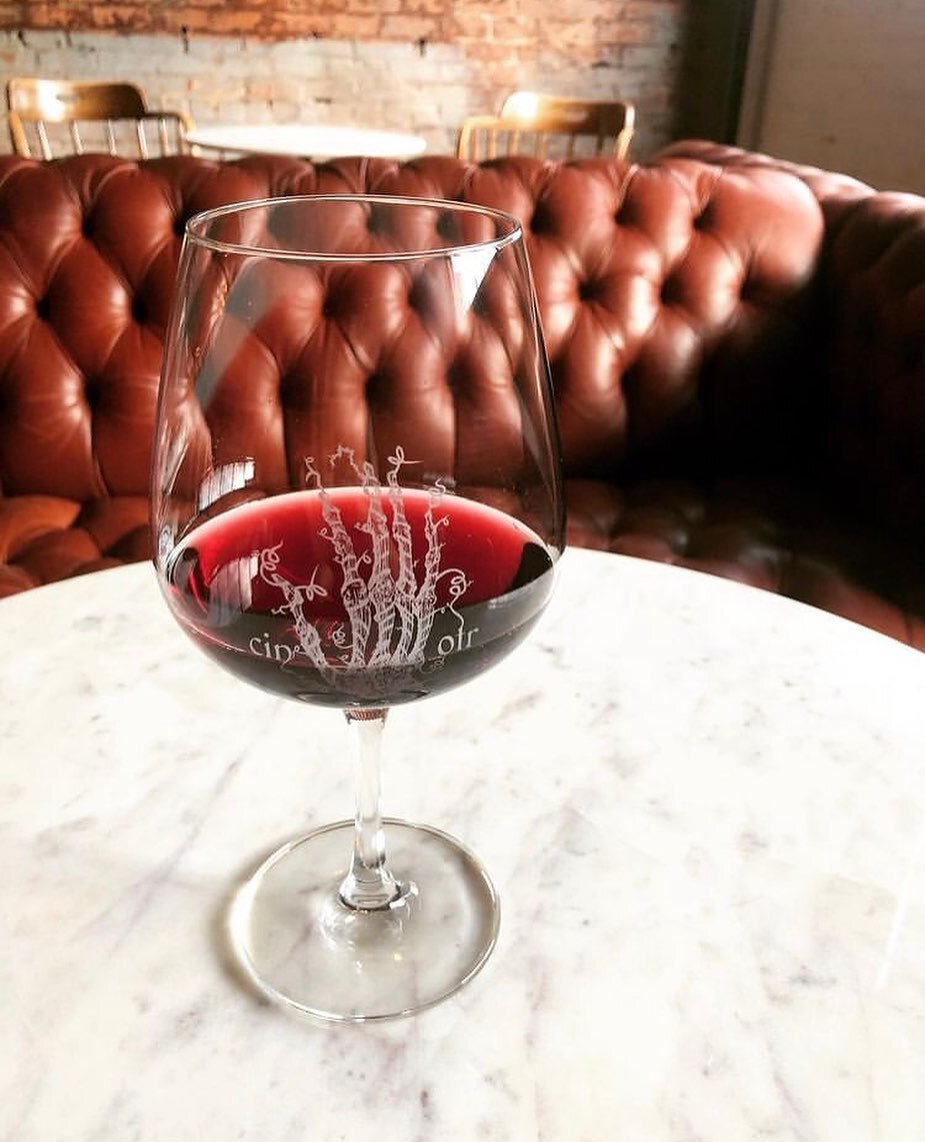 🍷 Those rainy day sofa vibes.  Open 4-10 today and regular hours all weekend.  Polish off your week with Happy Hour from 4-7, save on your favorite glasses + pretty plates to match 🥂 . 
.
.
#thisisotr #cincyhappyhour #cincygram #overtherhine #weeke