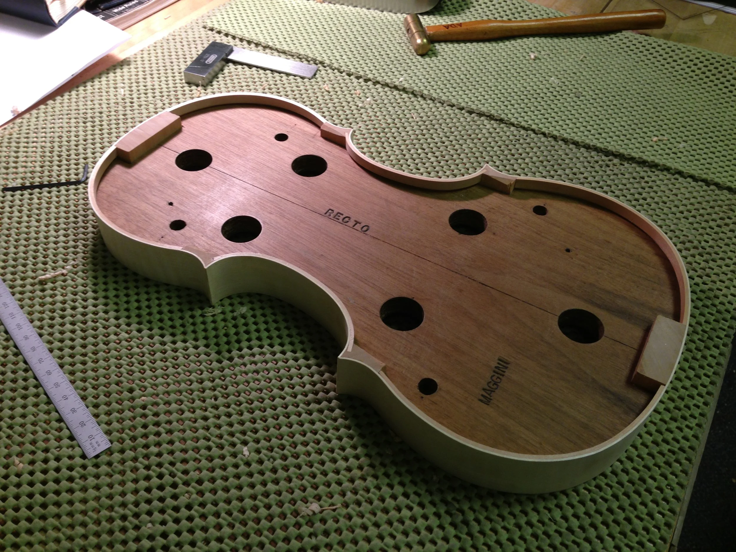 Gallery — Aromin Violins