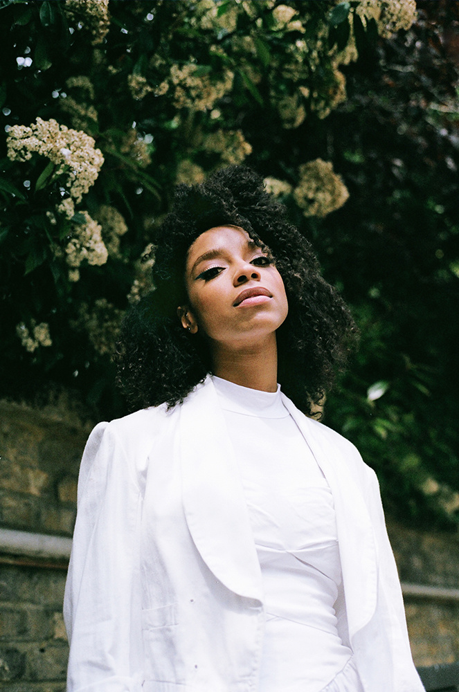 Lianne La Havas shot by  Francesca Jane Allen  for Oh Comely Issue 26, available  here. &nbsp;