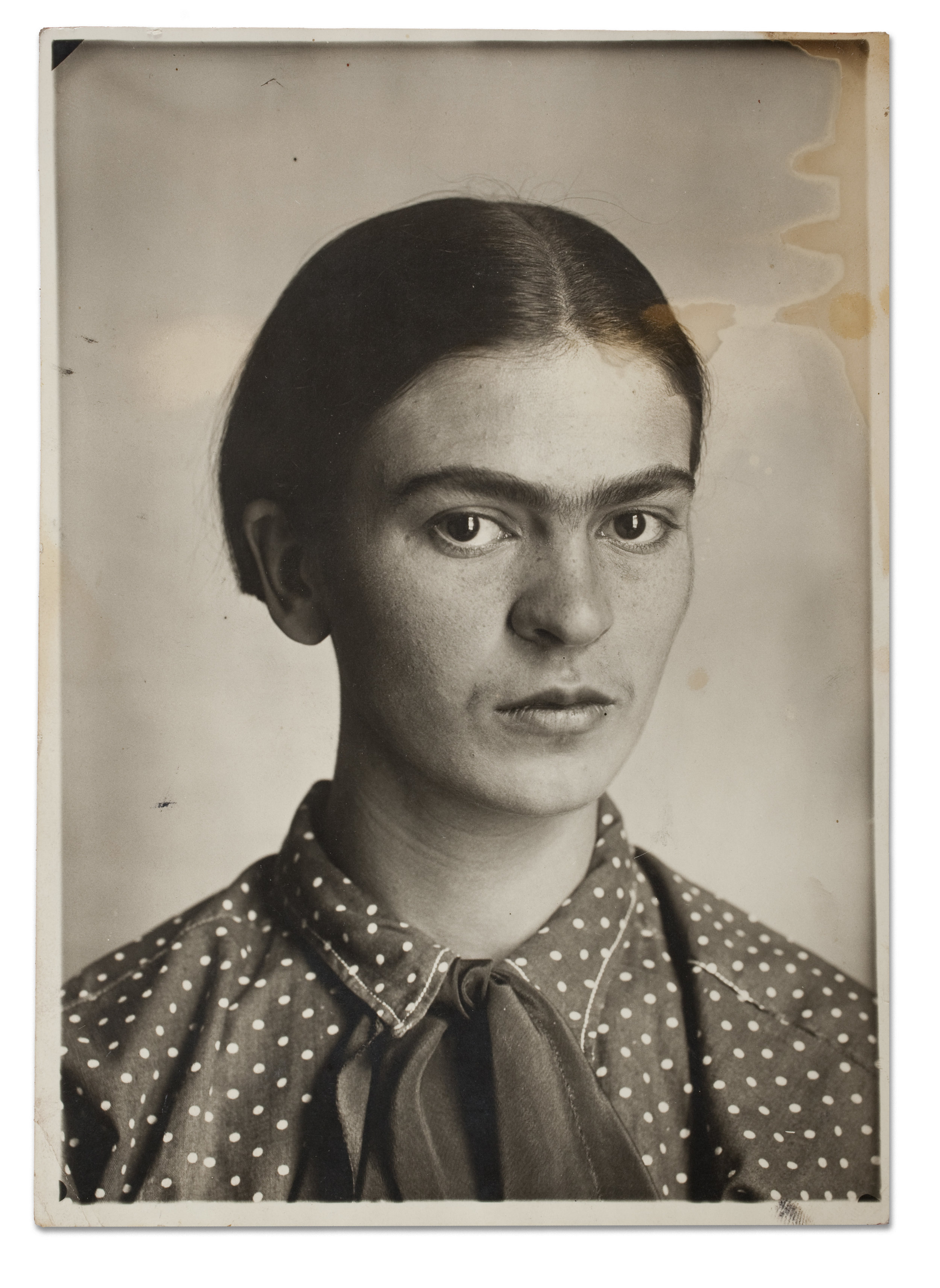 Frida Kahlo, c. 1926. Museo Frida Kahlo. © Diego Riviera and Frida Kahlo Archives, Banco de México, Fiduciary of the Trust of the Diego Riviera and Frida Kahlo Museums.