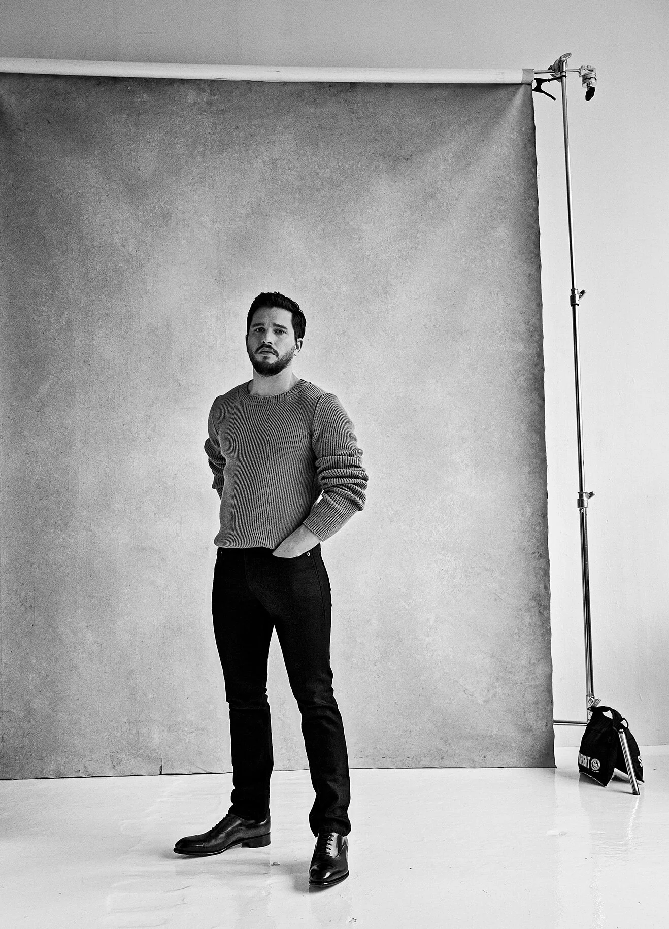 2021-07-20_STMagazine_KitHarington_Setup2_0998.jpg