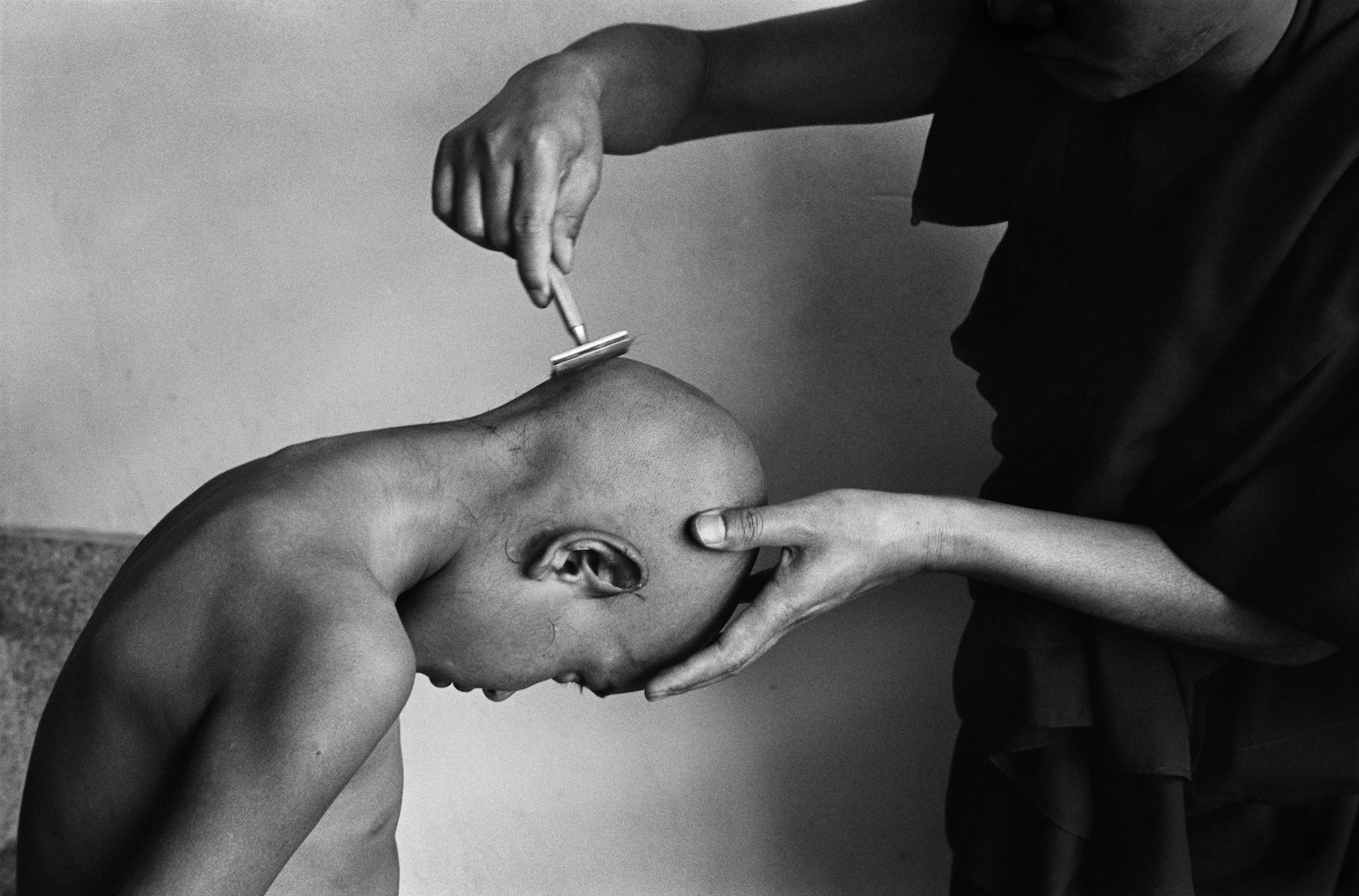 Tobi-Wilkinson_GyutoSymbol Of Unattachment_Courtesy-Galerie-Thierry-Bigaignon.jpeg
