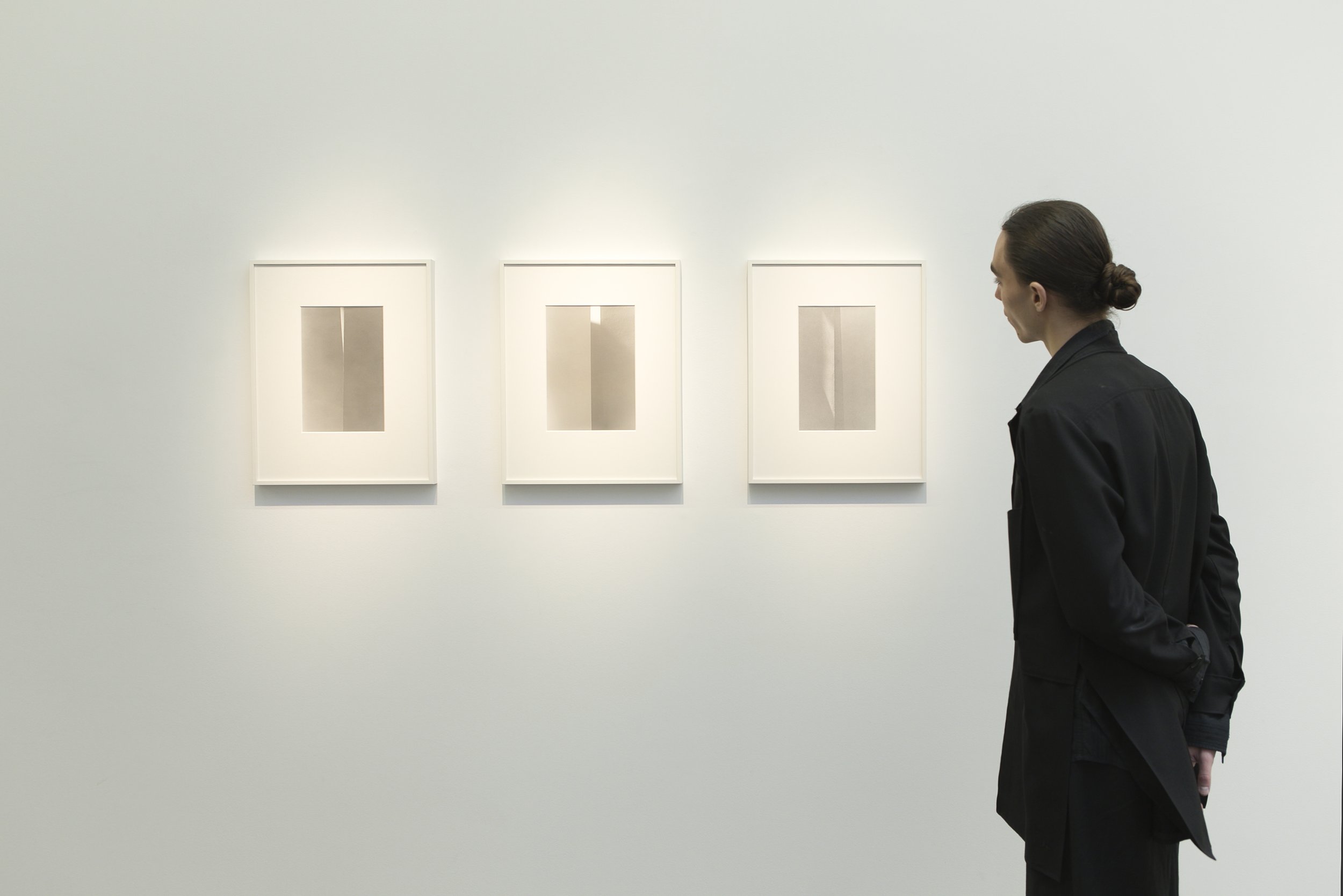 Geneviève-Asse_Yannig-Hedel_Fragments-d'infini_327_Courtesy-Bigaignon.jpeg