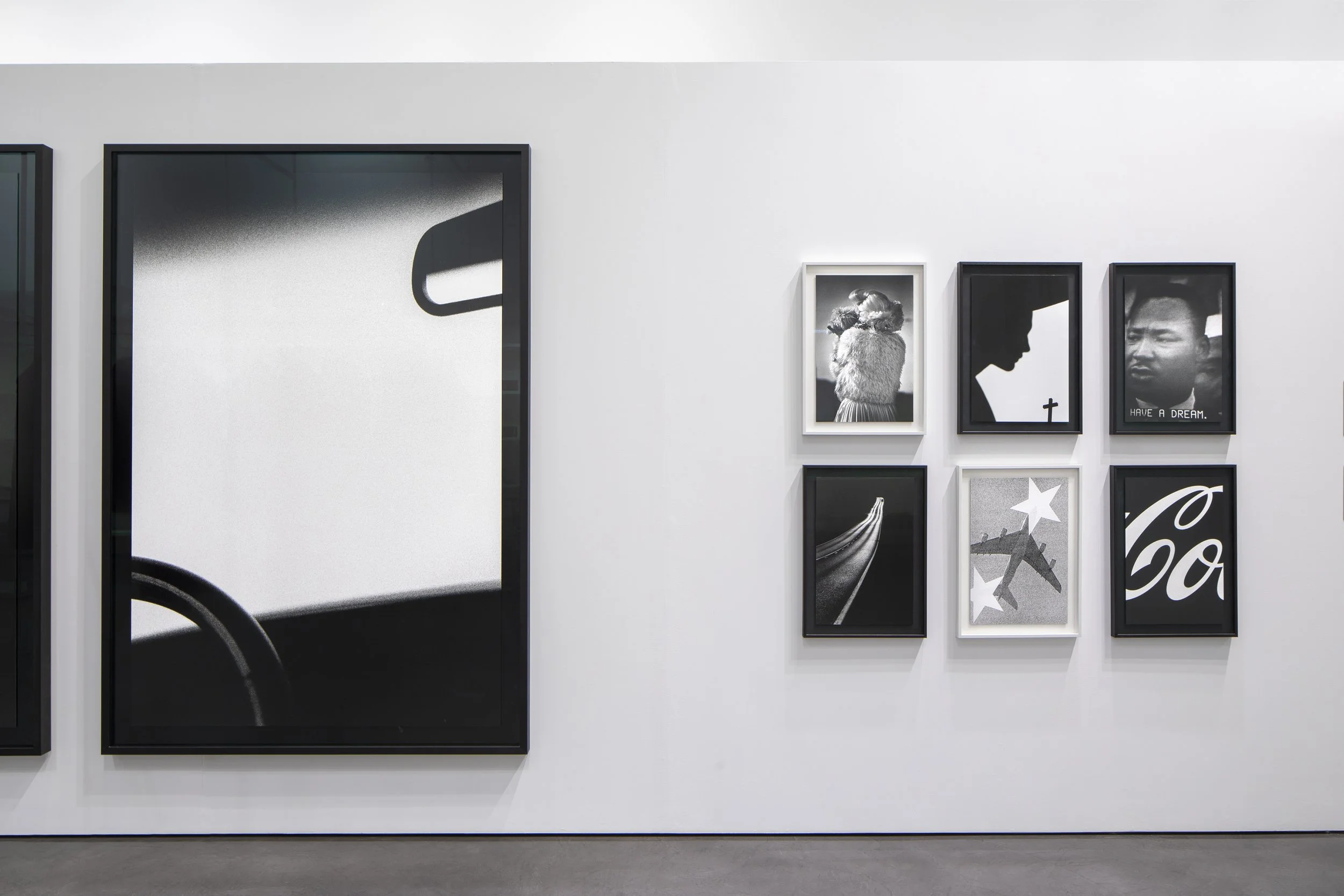 SAINT LAURENT RIVE DROITE_RENATO_DAGOSTIN_EXHIBITION_LA_06_HR.jpg