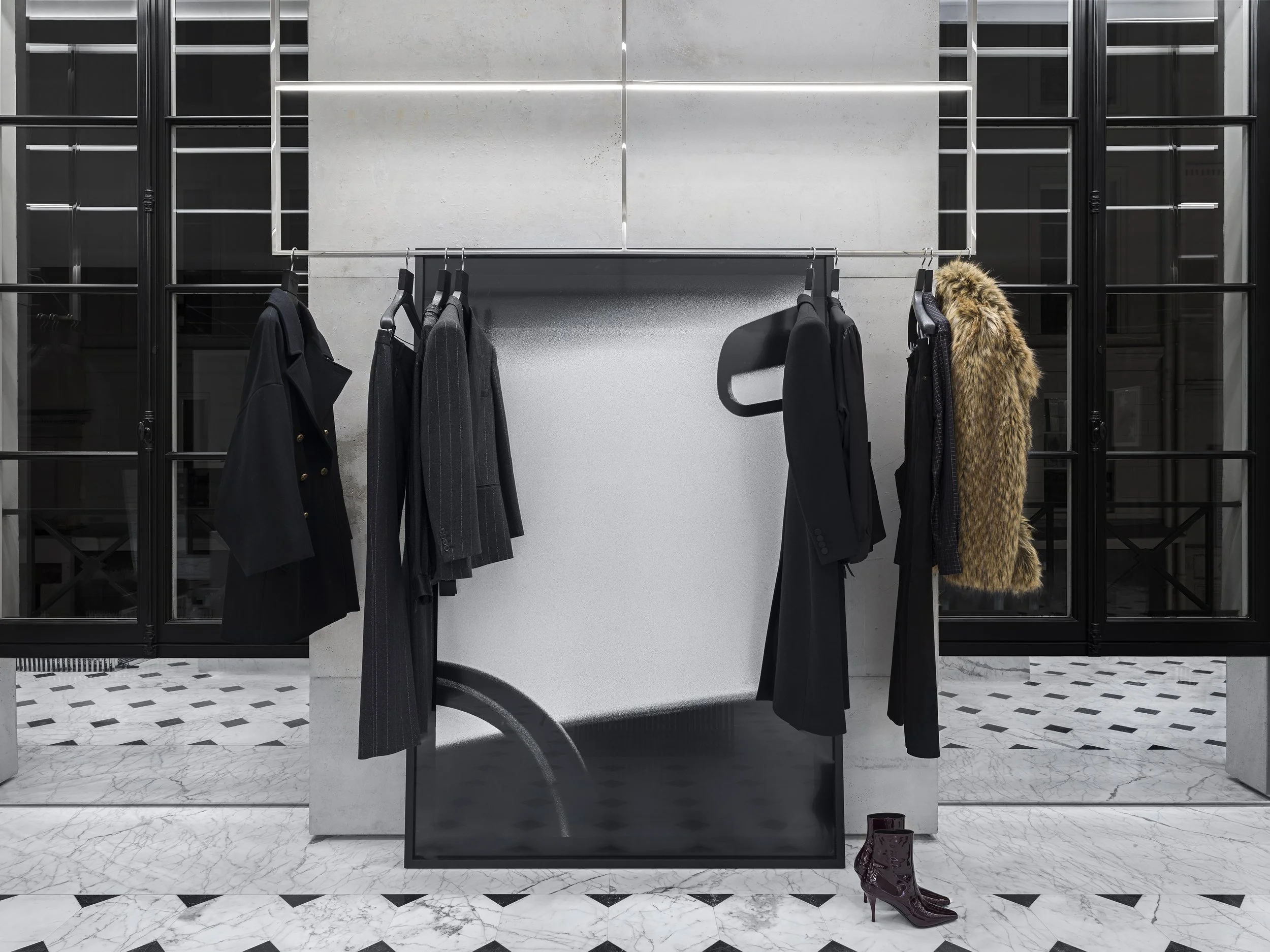 SAINT LAURENT RIVE DROITE_RENATO_DAGOSTIN_EXHIBITION_PARIS_02_HR.jpg