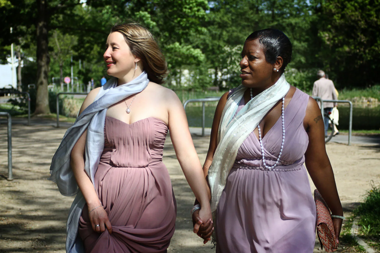 113-RE wedding 052 s.jpg