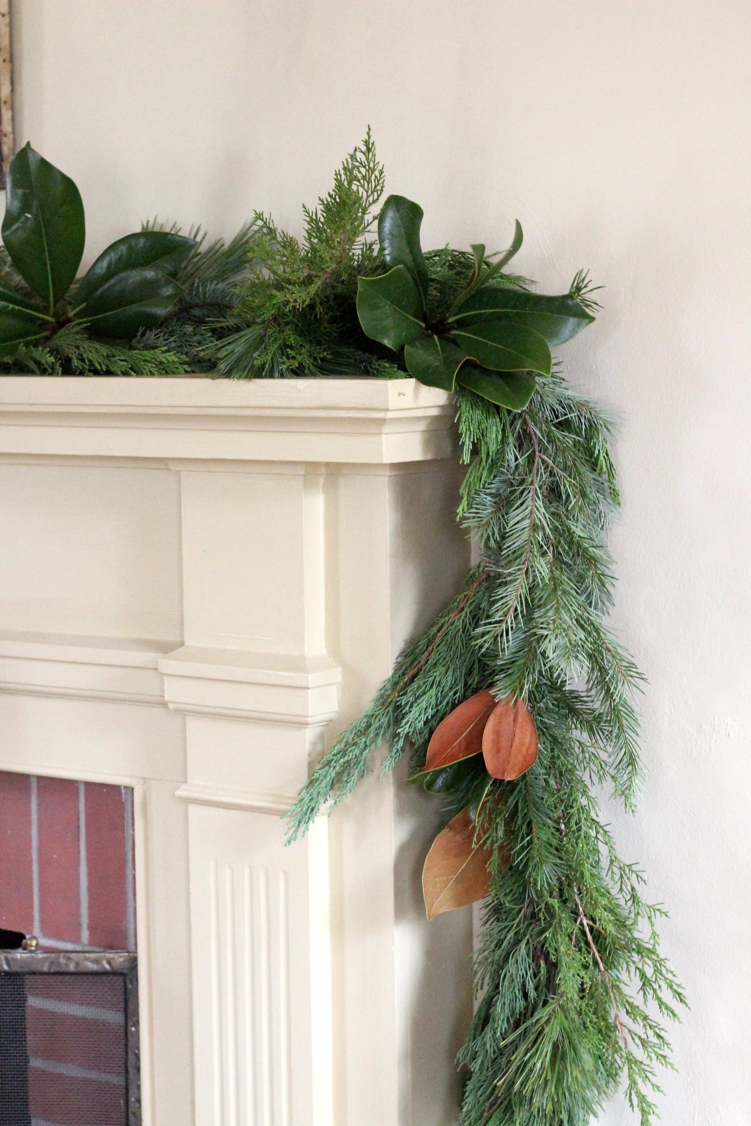holiday garland 2.JPG