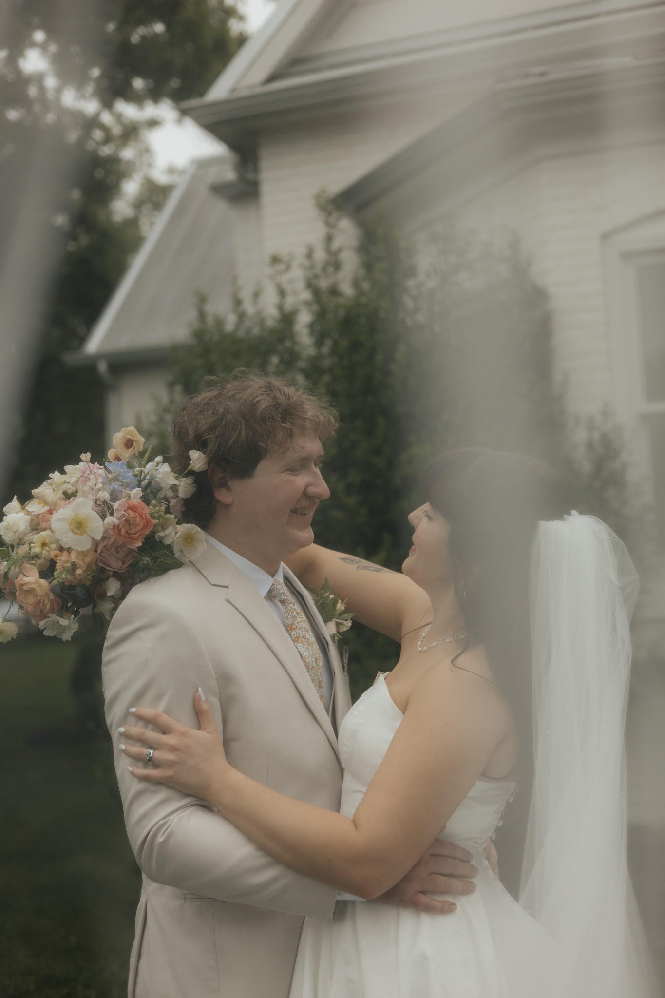 Rusted Route Missouri pastel wedding CLEMENTINE 8.jpg
