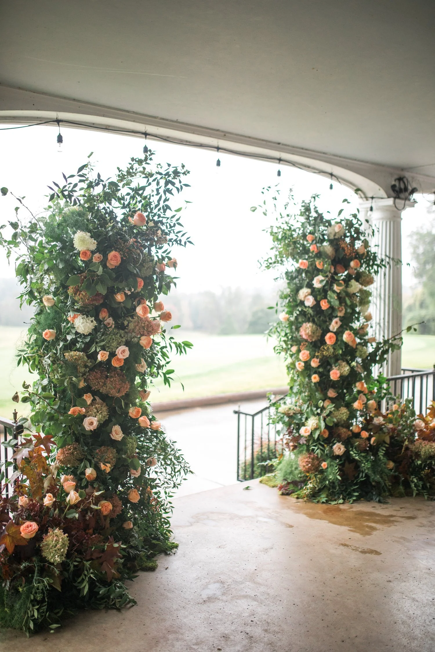 classic country club wedding with garden style flowers 1.jpg