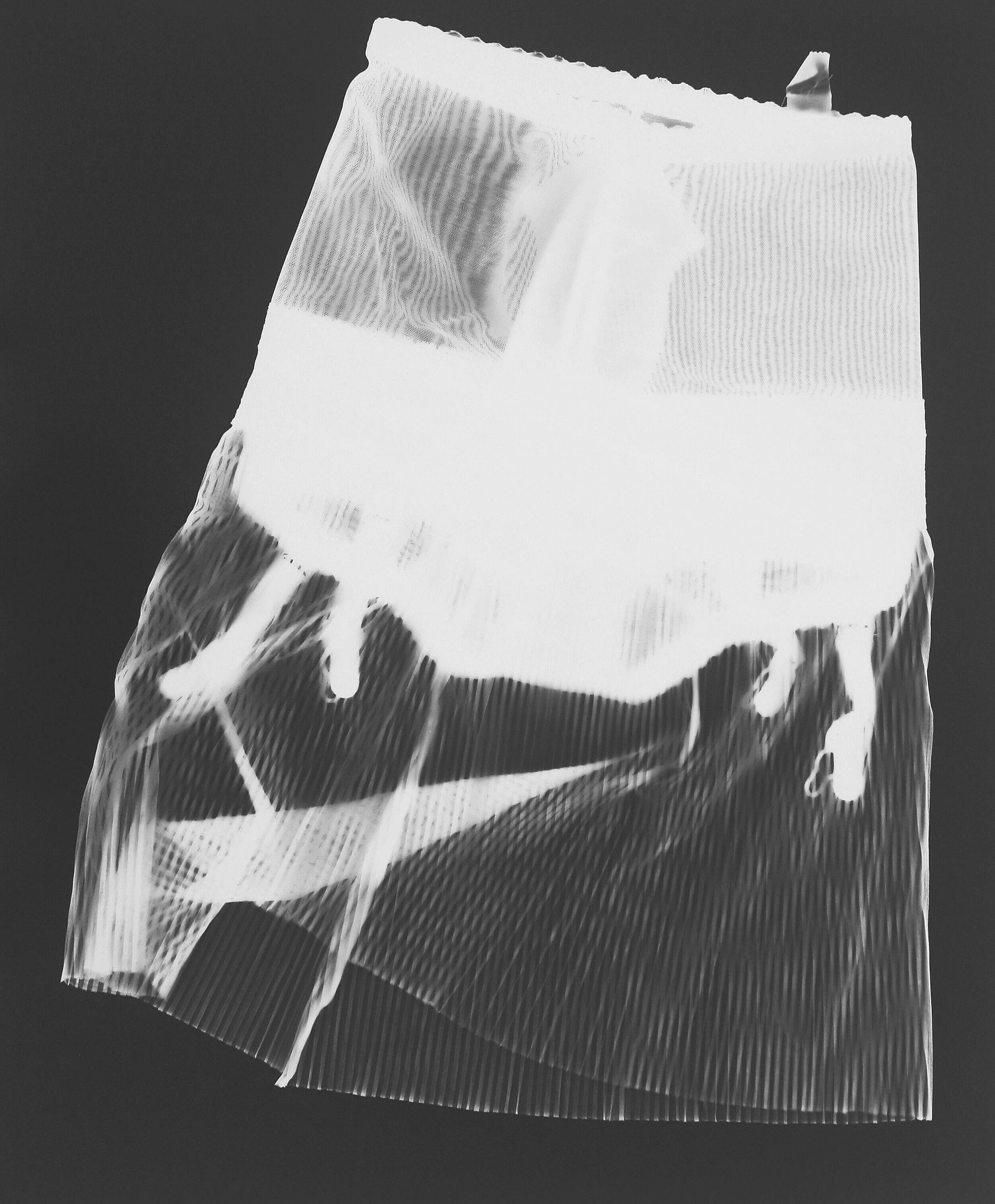 Skirted Girdle 24 x 20” $340