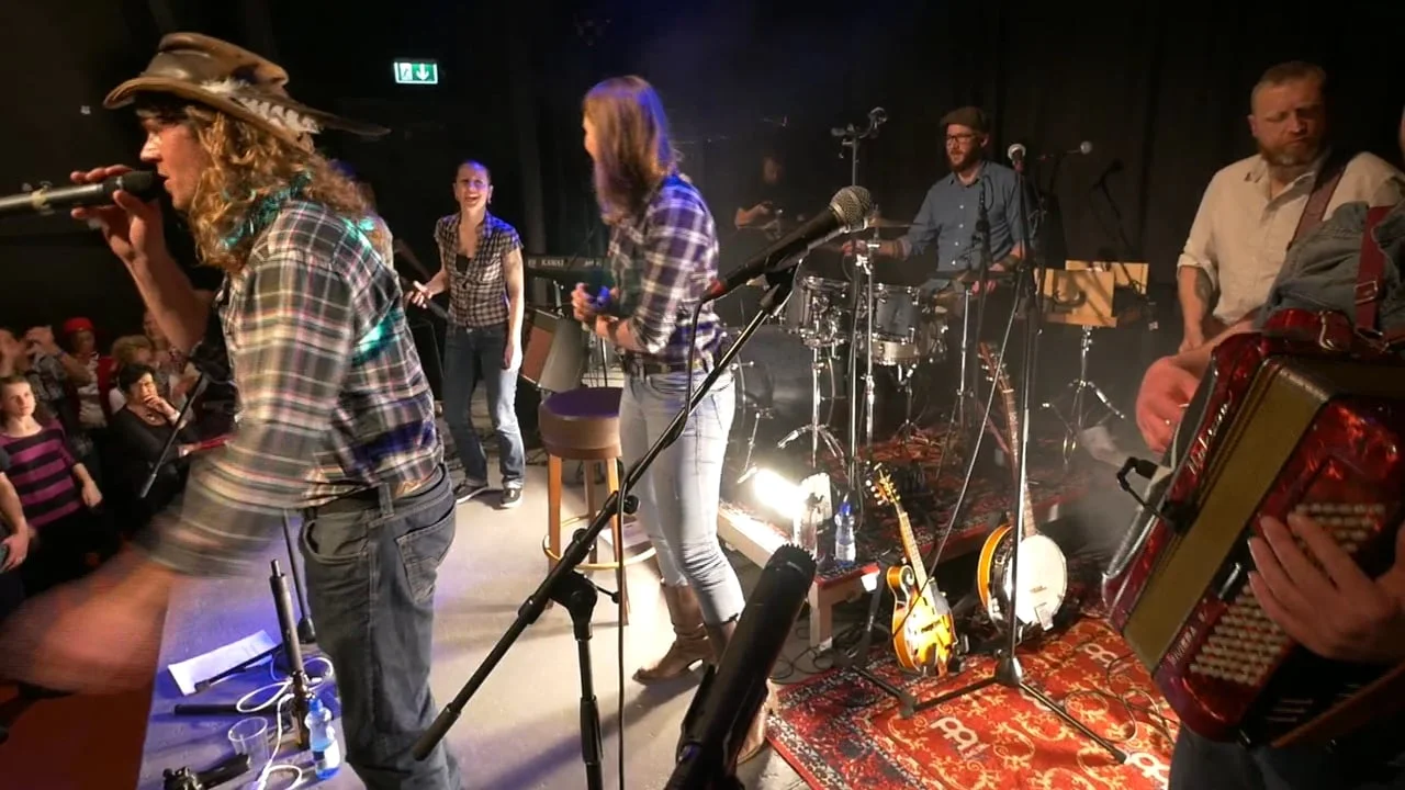 FRANZ ARNOLD’S WIUDÄ BÄRG - CHÄRNOUPÄRSEE “LIVE”