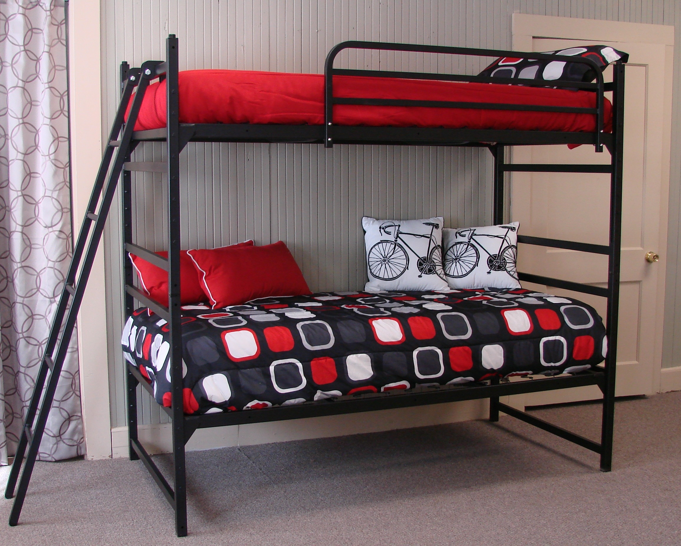 CPSC bunk end ladder.jpg