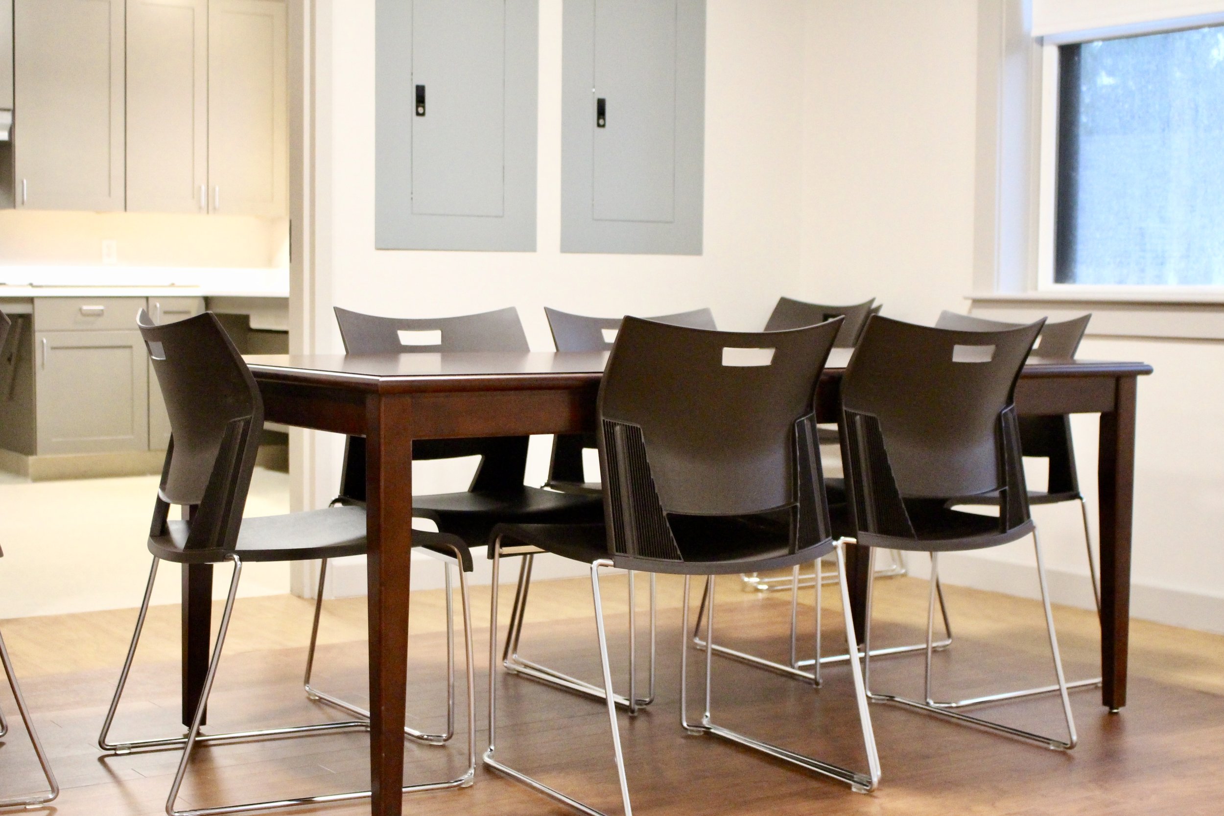Laminate top Table with Duet Side Chairs