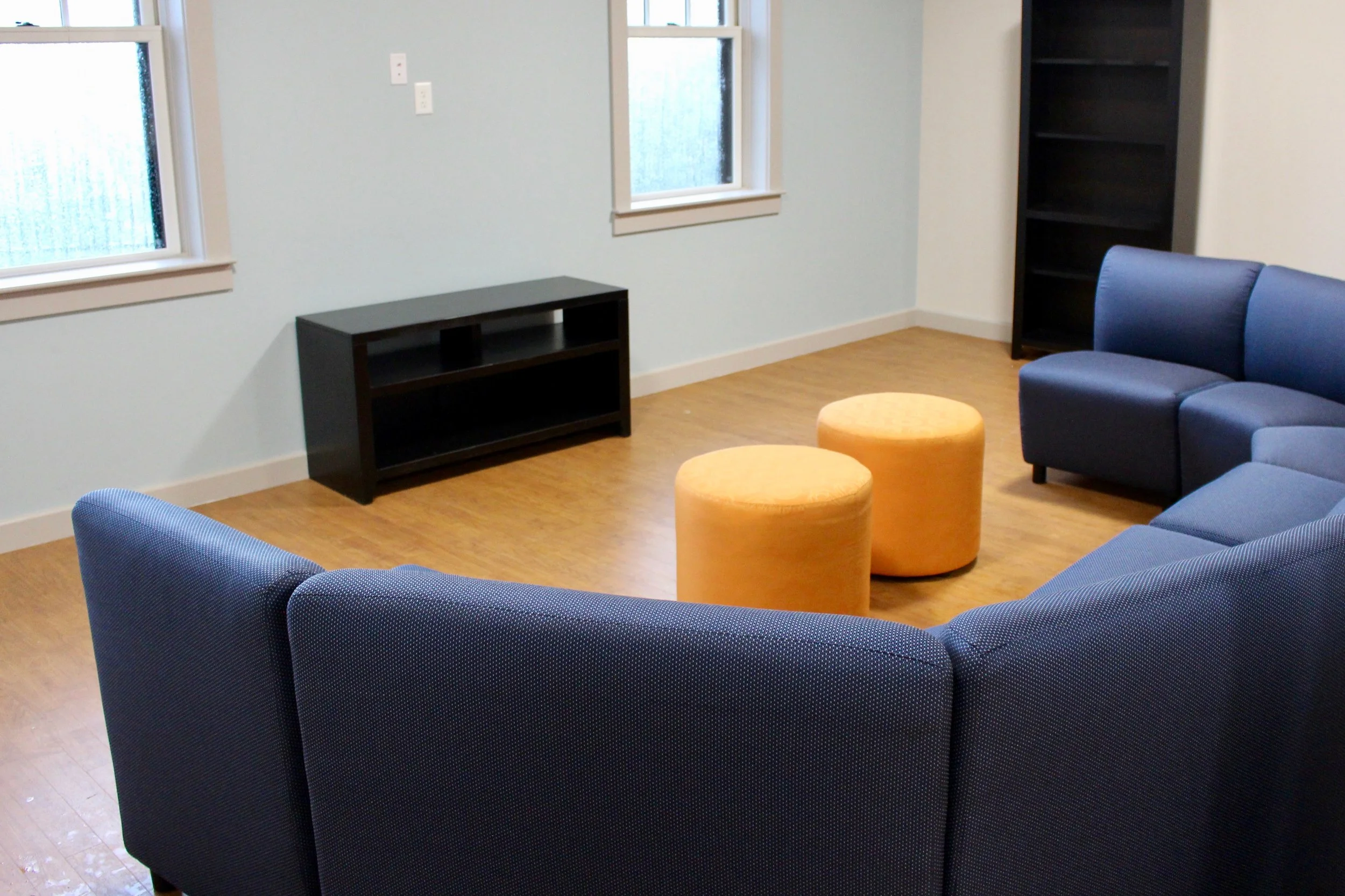 Chelsea flex cover, dalton ottoman, norwich media