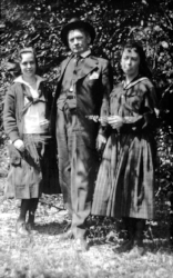 Georgia Watson, Tom Watson, Georgia Lee, 1920.