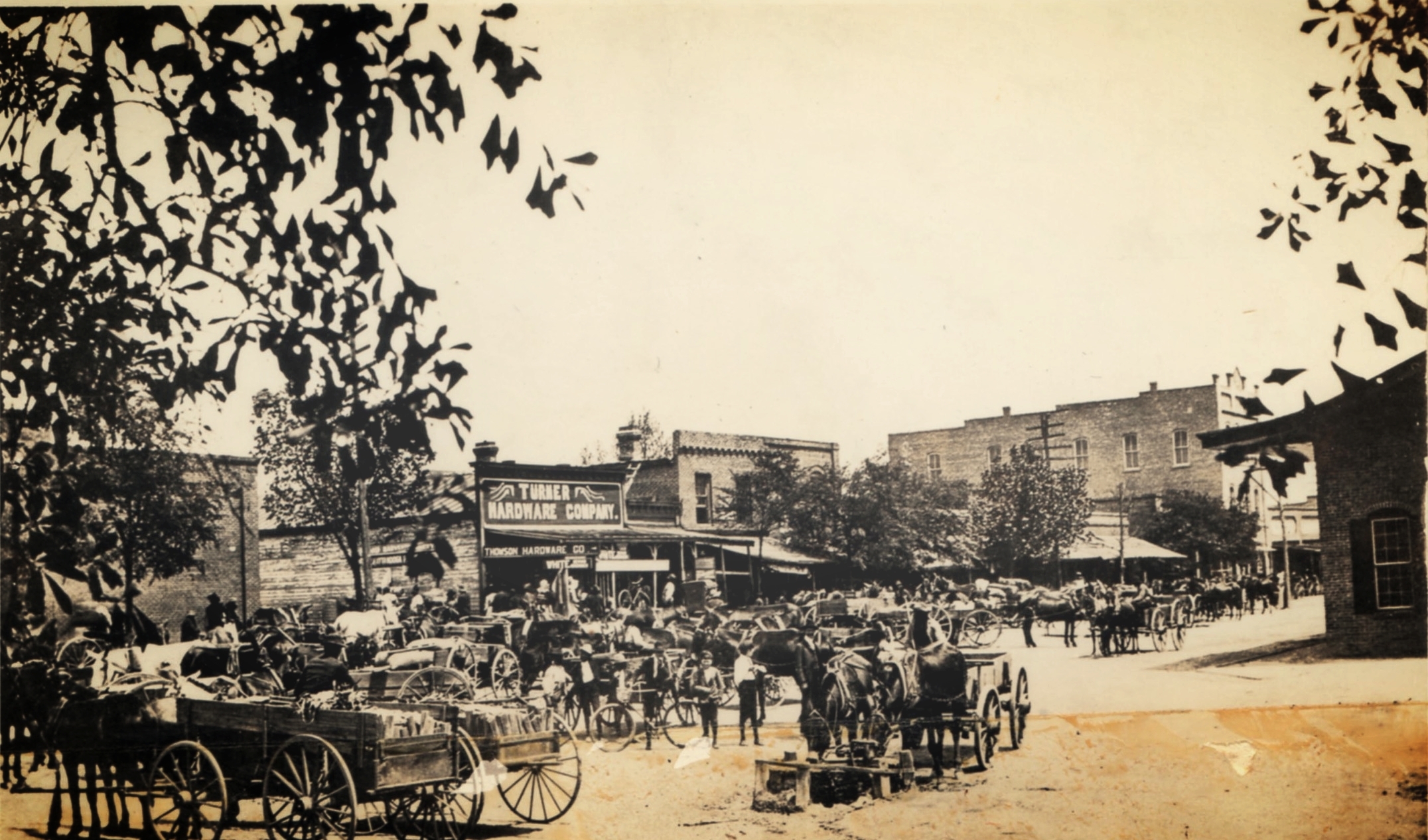 RR Street 1904.jpg