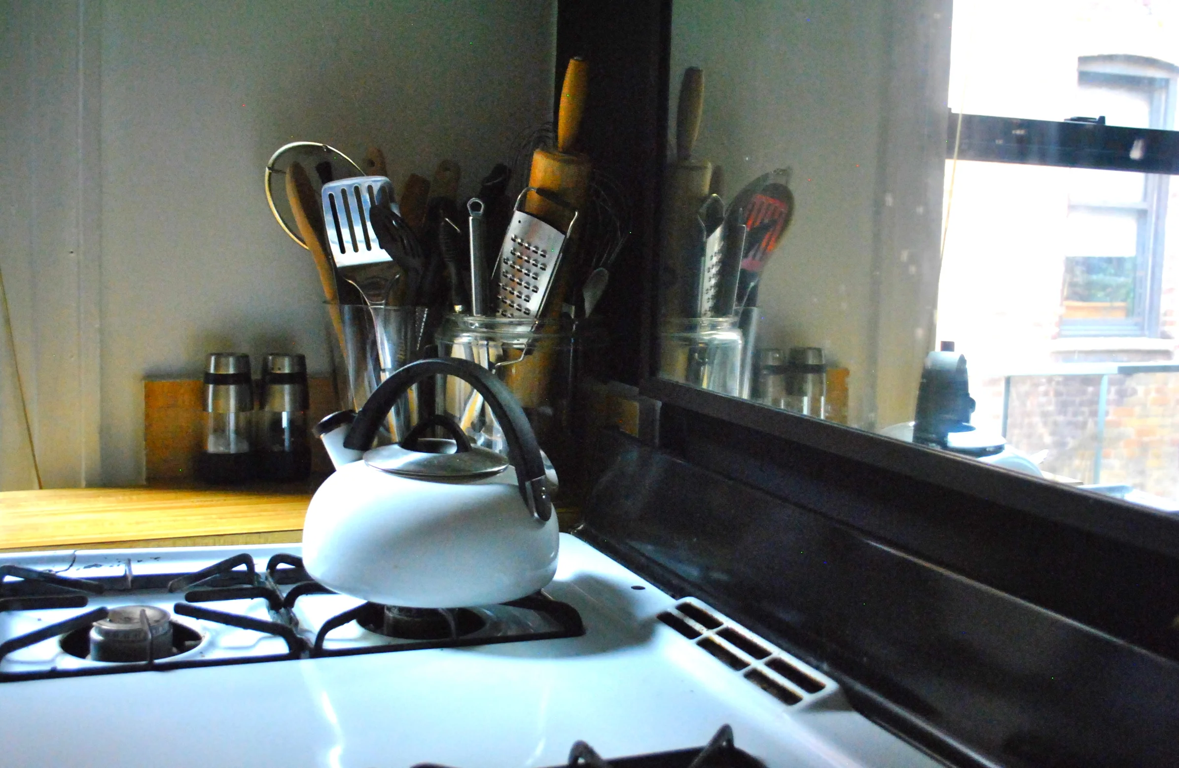 lic // sunny stovetop