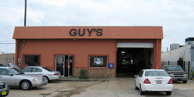 Guy's.png