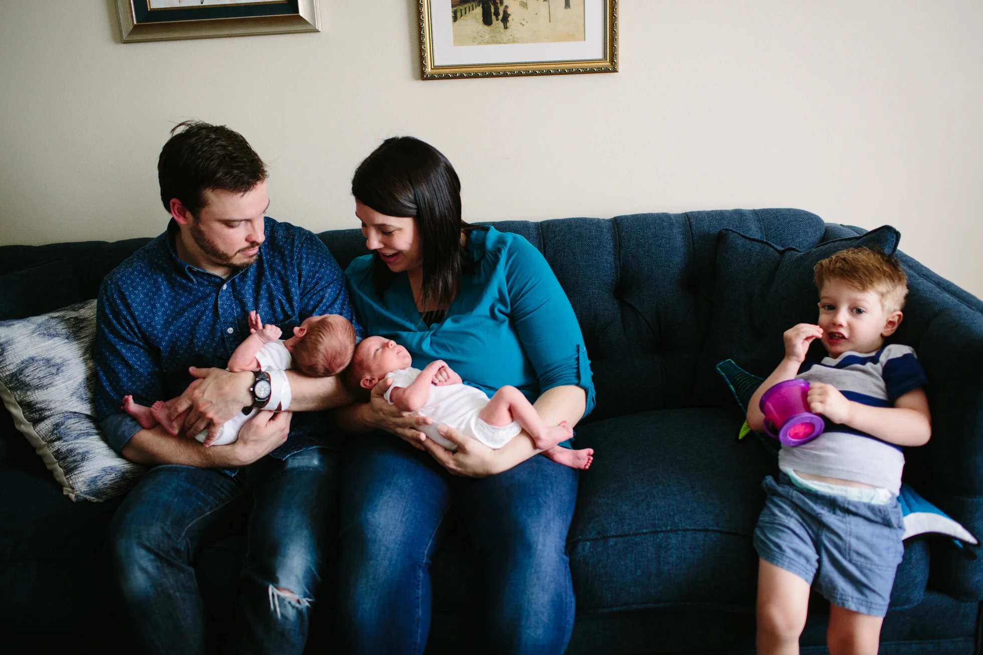 newborn_twins_6_17_web-85.jpg