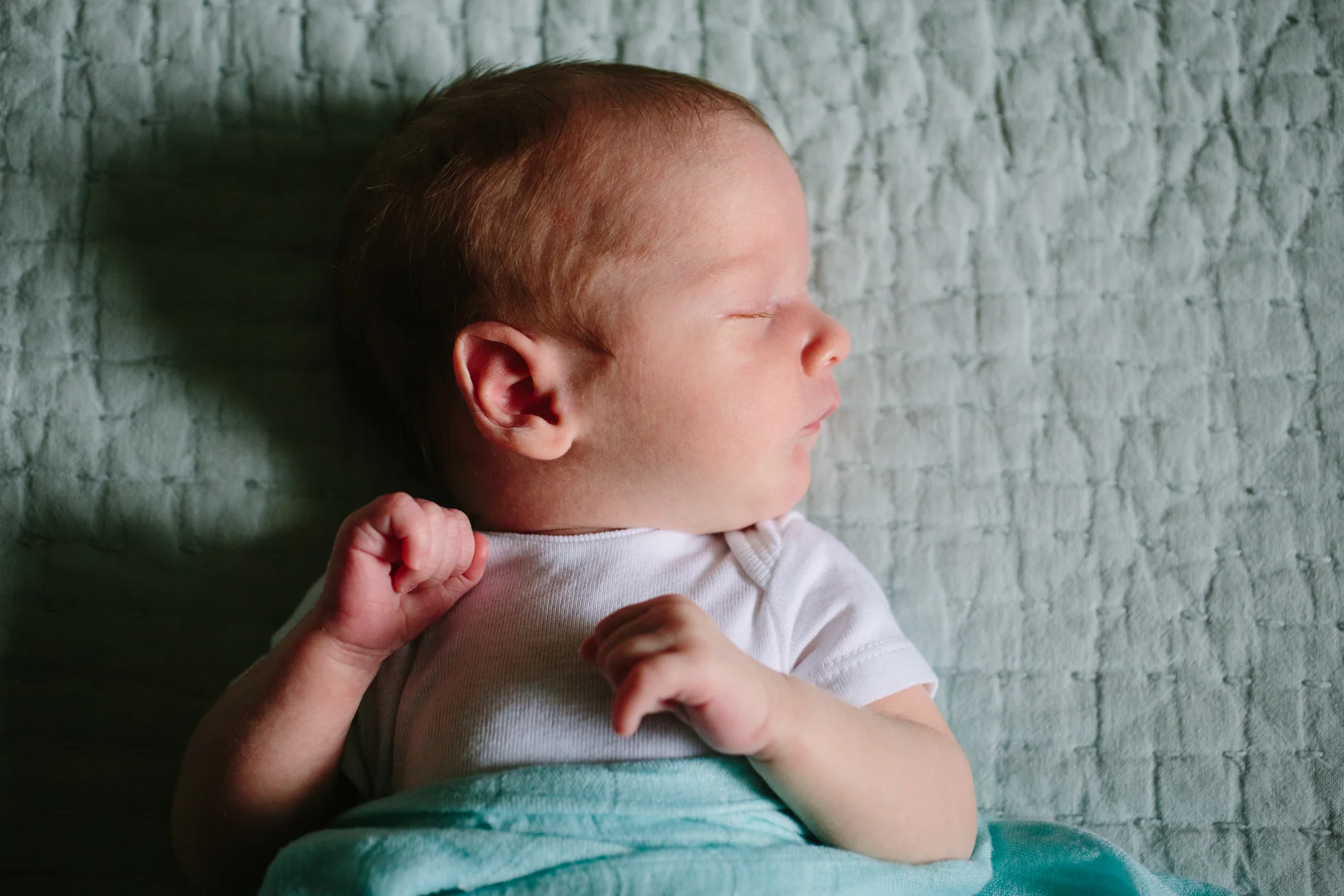 newborn_twins_6_17_web-181.jpg