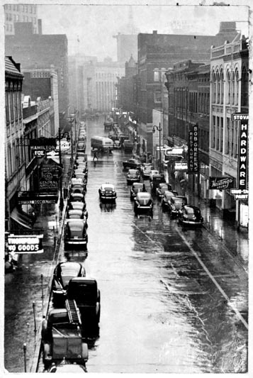 Looking down Cherry Street in 1949.