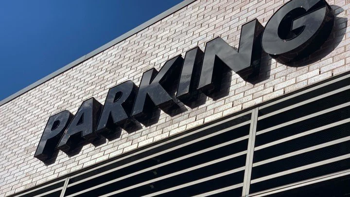 PARKING.jpg