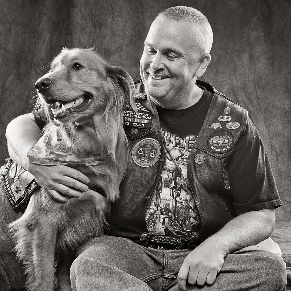 Patriot Rovers_smilebw_photo.schatz.png